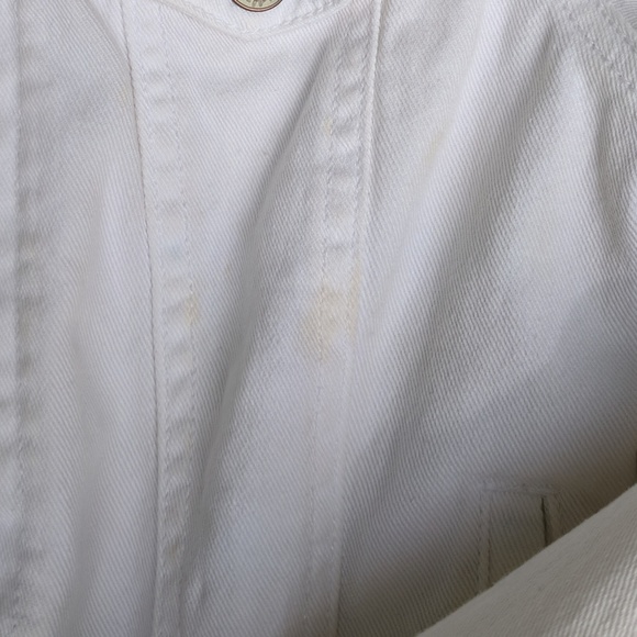 White jean jacket - Picture 6 of 6